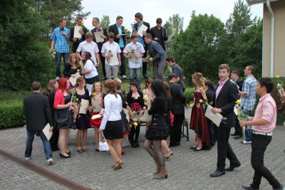 Foto des Albums: Feierliche Übergabe der Abschlusszeugnisse der 10.Klassen (15. 06. 2012)