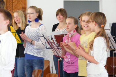 Foto des Albums: Musikalisches Märchen im Blockflötenorchester einstudiert