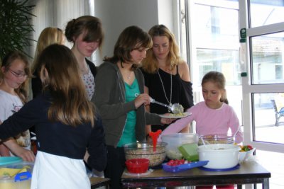 Foto des Albums: Musikalisches Märchen im Blockflötenorchester einstudiert