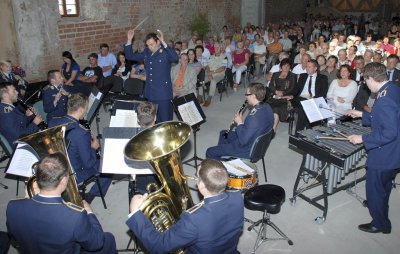 Foto des Albums: Benifizkonzert des Luftwaffenmusikkorps 4 Berlin