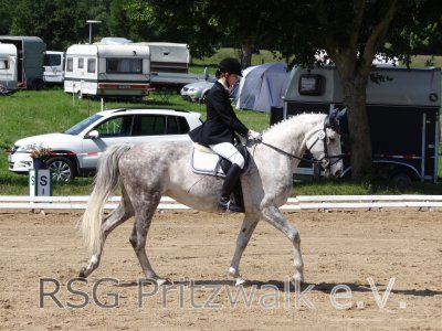 Foto des Albums: Reitturnier Uenze 2012
