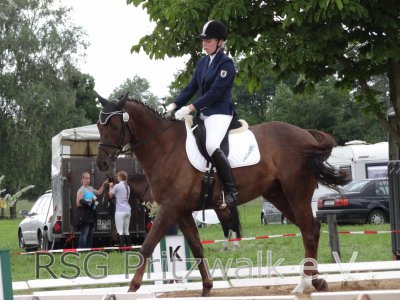 Foto des Albums: Reitturnier Uenze 2012