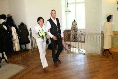 Foto des Albums: Trauungen im Schloss Meyenburg (29. 06. 2012)