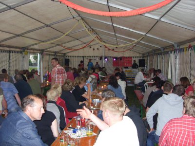 Foto des Albums: Dorf - und Sportfest in Schraden Teil 2 (23. 06. 2012)