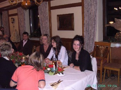 Foto des Albums: SHG - Adventsfeier 2006