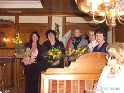 Foto des Albums: SHG - Adventsfeier 2006