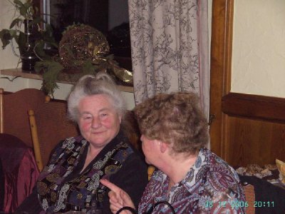 Foto des Albums: SHG - Adventsfeier 2006