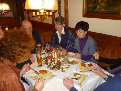 Foto des Albums: SHG - Adventsfeier 2010