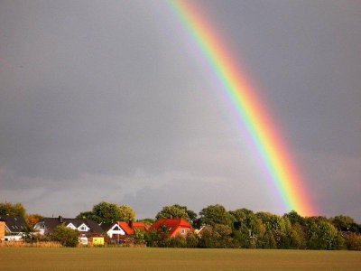 Vorschaubild: Seeburg mit Regenbogen