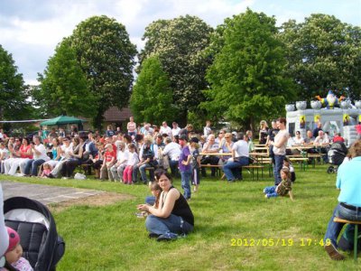 Foto des Albums: Volks- und Kinderfest der Gemeinde Rom in Klein Niendorf (19. 05. 2012)