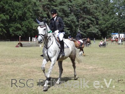 Foto des Albums: Reitturnier in  Berge 2012