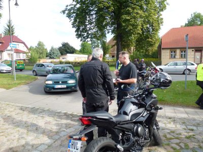 Foto des Albums: 300 Biker on Tour - Falkenseer Bürgermeister-Motorradtour beliebter denn je
