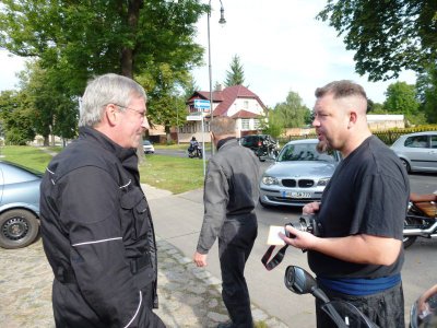 Foto des Albums: 300 Biker on Tour - Falkenseer Bürgermeister-Motorradtour beliebter denn je