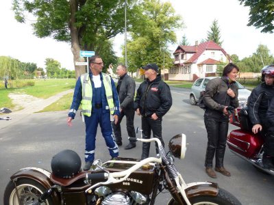 Foto des Albums: 300 Biker on Tour - Falkenseer Bürgermeister-Motorradtour beliebter denn je