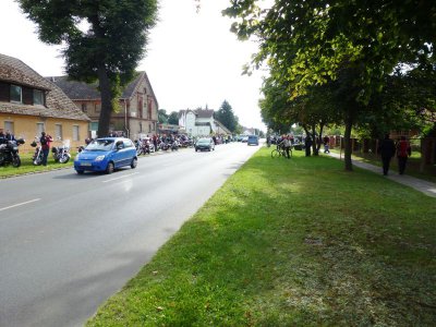 Foto des Albums: 300 Biker on Tour - Falkenseer Bürgermeister-Motorradtour beliebter denn je