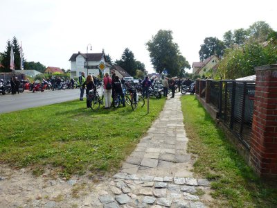 Foto des Albums: 300 Biker on Tour - Falkenseer Bürgermeister-Motorradtour beliebter denn je
