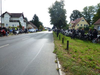 Foto des Albums: 300 Biker on Tour - Falkenseer Bürgermeister-Motorradtour beliebter denn je