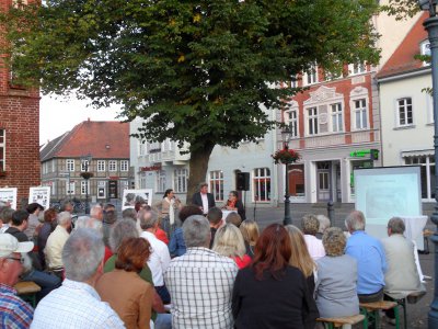 Foto des Albums: Diskussion Marktplatzgestaltung (09.09.2012)