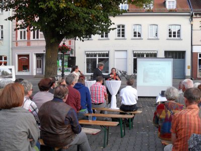 Foto des Albums: Diskussion Marktplatzgestaltung (09.09.2012)