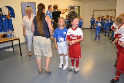 Foto des Albums: Einlaufkids in Rostock