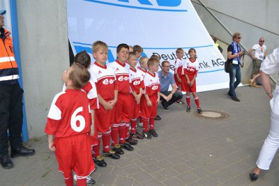 Foto des Albums: Einlaufkids in Rostock