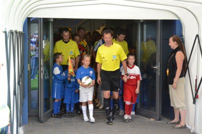 Foto des Albums: Einlaufkids in Rostock