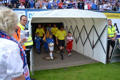 Foto des Albums: Einlaufkids in Rostock