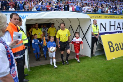 Foto des Albums: Einlaufkids in Rostock