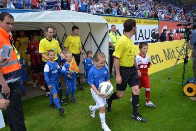 Foto des Albums: Einlaufkids in Rostock