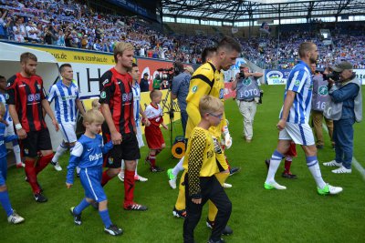 Foto des Albums: Einlaufkids in Rostock