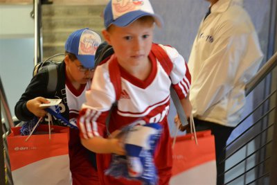 Foto des Albums: Einlaufkids in Rostock