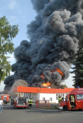 Foto des Albums: Brand eines Möbellagers