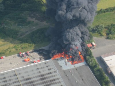 Foto des Albums: Brand eines Möbellagers