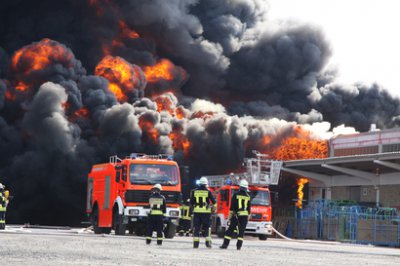 Foto des Albums: Brand eines Möbellagers