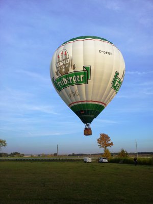 Foto des Albums: Heißluftballon-Start in Beutersitz (20. 10. 2012)