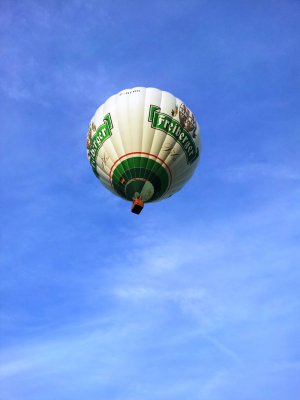 Foto des Albums: Heißluftballon-Start in Beutersitz (20. 10. 2012)