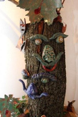 Abenteuerbaum - Details  (Bild vergr&ouml;&szlig;ern)