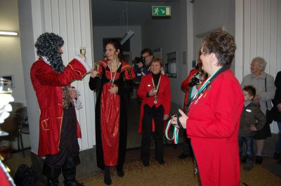 Foto des Albums: Falkenseer Narren stürmen das Rathaus
