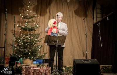 Foto des Albums: Weihnachtskonzert Gesangverein Wenings (22. 12. 2012)