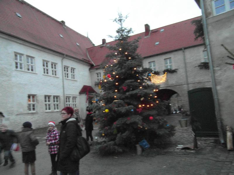 Bild: Herzlich Willkommen zur Schulweihnacht!