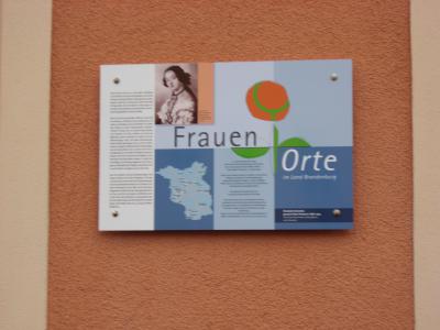 Foto des Albums: Tafelenthüllung Elise Fontane