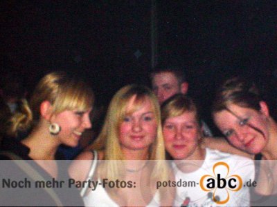 Foto des Albums: Megaperls im Waschhaus (09.04.2005)