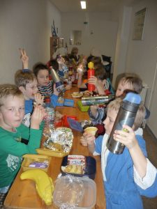 Foto des Albums: Hurra, hurra, endlich haben auch unsere Drittklässler schwimmen gelernt!!