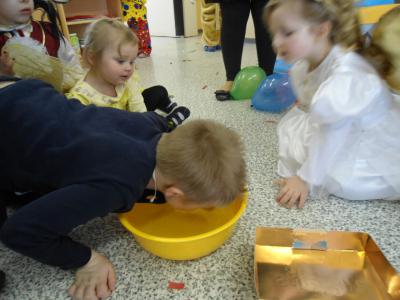 Til schnappt den Negerkuss  (Bild vergrößern)