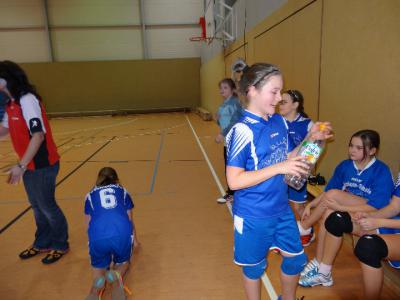 Foto des Albums: Handball - Regionalfinale Mädchen