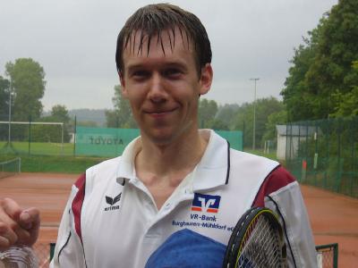 Foto des Albums: Tennis-Vereinsmeisterschaft-Endspiele (12.07.2008)