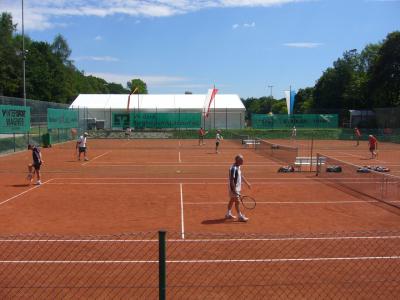 Foto des Albums: 50 Jahr Feier des SV-Raitenhaslach / Tennisplatzgeschehen (19.07.2008)