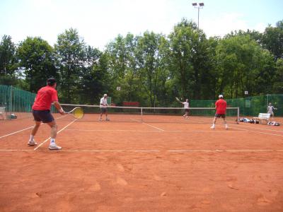 Foto des Albums: 50 Jahr Feier des SV-Raitenhaslach / Tennisplatzgeschehen (19.07.2008)