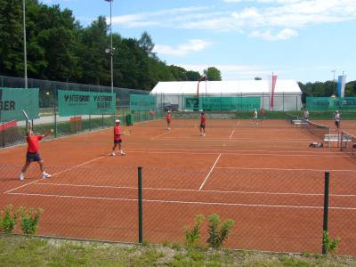 Foto des Albums: 50 Jahr Feier des SV-Raitenhaslach / Tennisplatzgeschehen (19.07.2008)