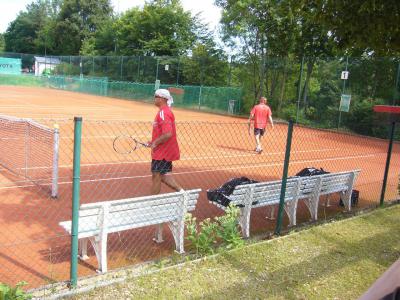 Foto des Albums: 50 Jahr Feier des SV-Raitenhaslach / Tennisplatzgeschehen (19.07.2008)